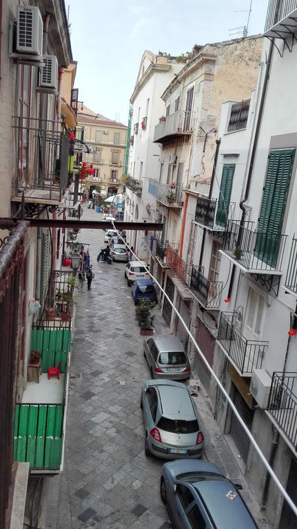 Affitti Brevi Lägenhet Palermo Exteriör bild