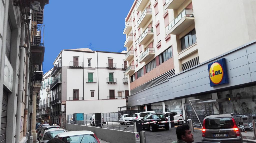Affitti Brevi Lägenhet Palermo Exteriör bild